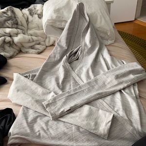 ZYIA Cream Yoga Shawl